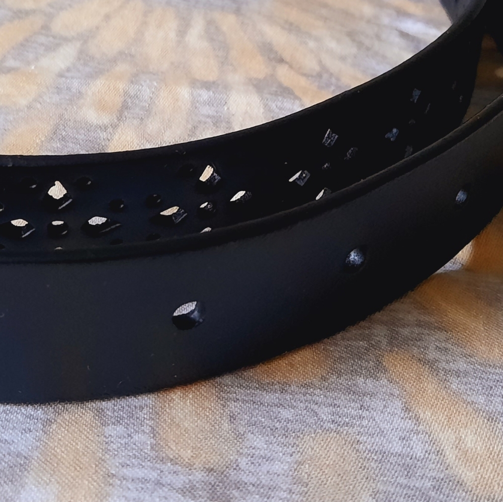 Genuine leather NWT black belt size XL. - Picture 7 of 12